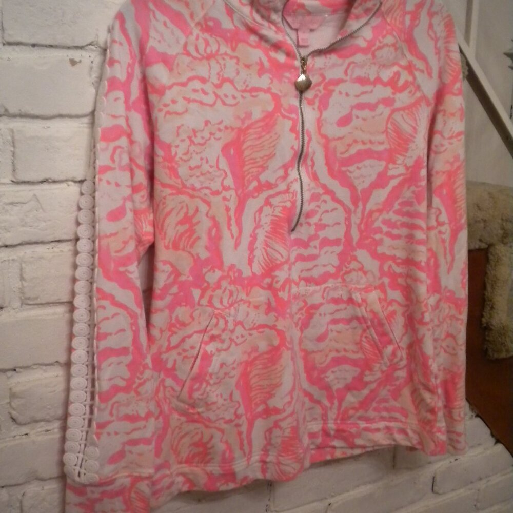 Lilly Pulitzer Pullover - image 1